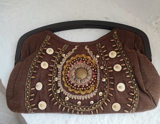 Bolso de mano marrón chocolate