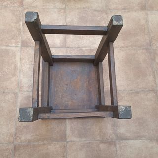 Mesa pequeña rústica madera maciza