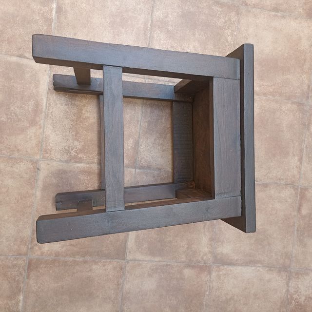 Mesa pequeña rústica madera maciza