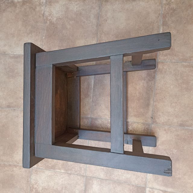 Mesa pequeña rústica madera maciza