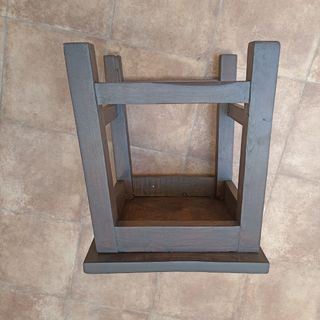 Mesa pequeña rústica madera maciza