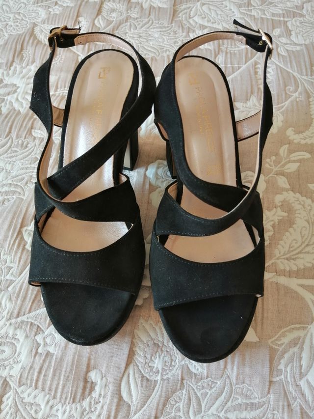 Sandali donna neri in vera pelle