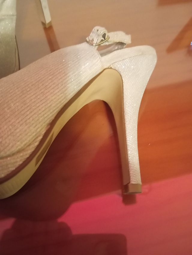 Zapatos y bolso fiesta