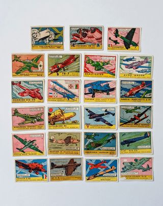 AVIONES DE BOMBARDEO CROMOS EDITORIAL CISNE