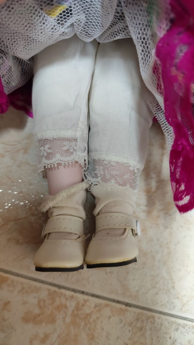 Muñeca de porcelana 