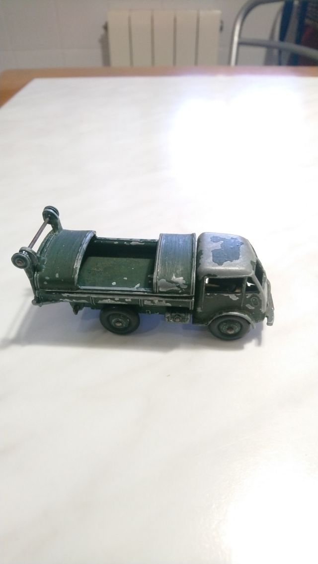 Camion de basura dinky toys