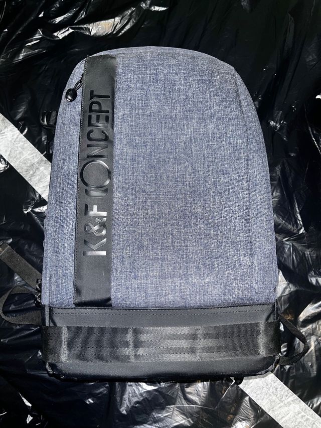 Nikon D7500  + lente + mochila