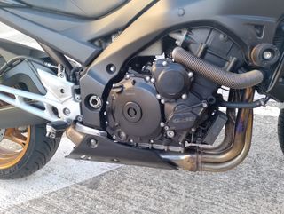 Moto Suzuki Gsr 600