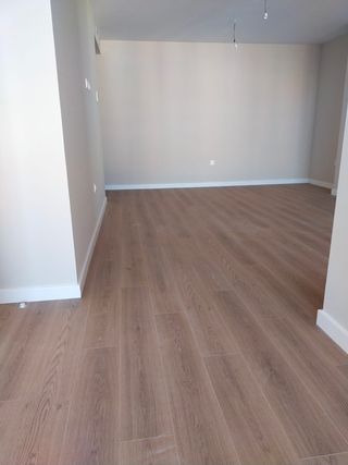 INSTALADOR TARIMA FLOTANTE / LAMINADO