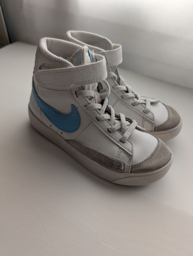 Deportivas Nike piel botín