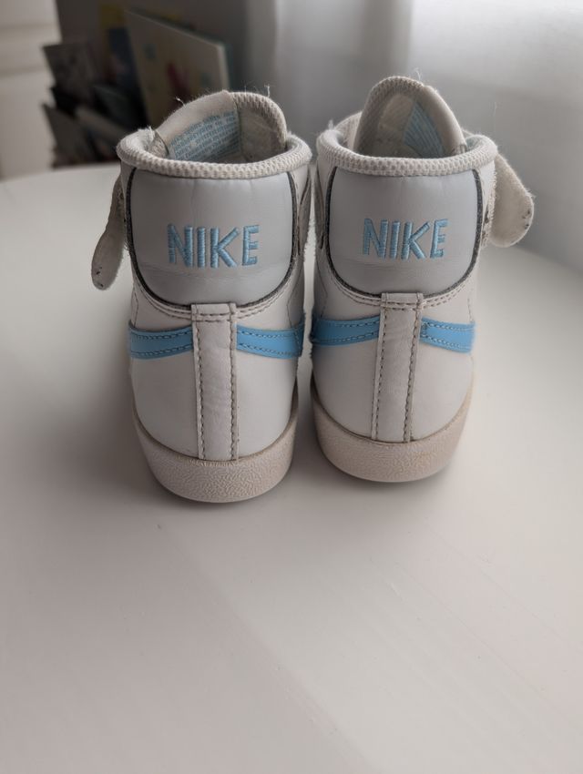 Deportivas Nike piel botín