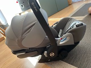 Cybex Cloud Z i-Size + Adaptadores y Fundas