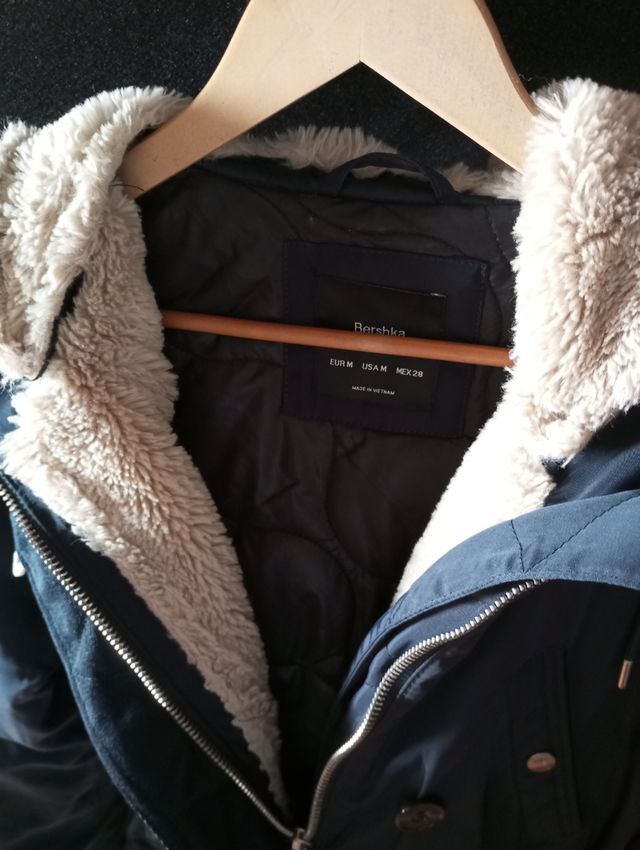 Chaquetón impermeable.