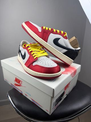 AIR JORDAN 1 LOW TROPHY ROOM