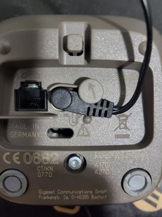 Base de carga para el teléfono ina