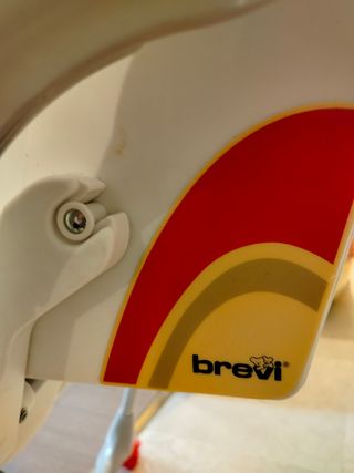 Trona bebé. Solo venta en persona