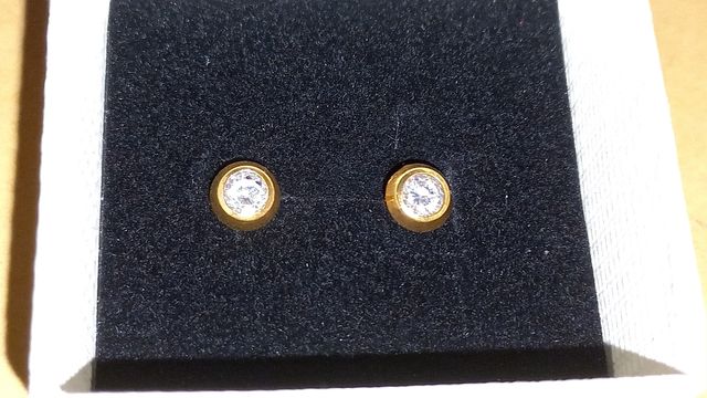 Pendientes oro 18k y zirconita