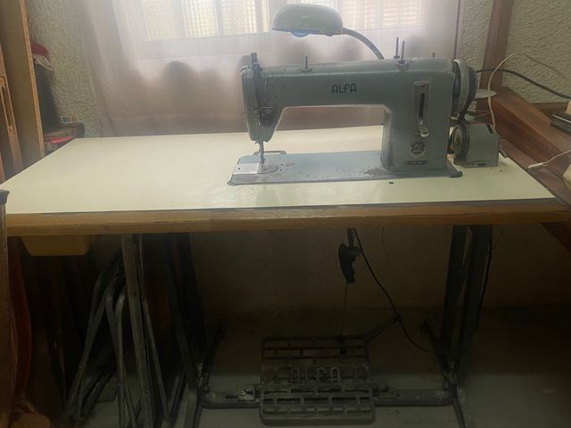Maquina aparar para coser tira calzado