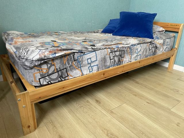 Estructura con somier NEIDEN - IKEA