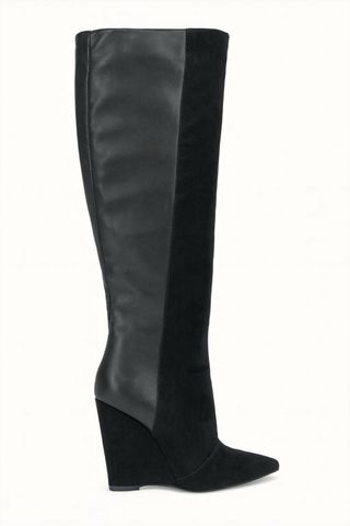 Nuevas a estrenar Botas negras cuña flecos nro 37