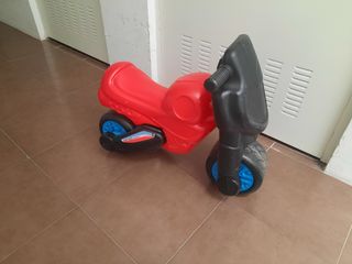 Correpasillos moto