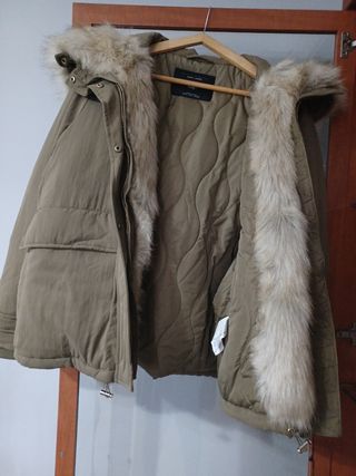 Chaquetón con gorro verde