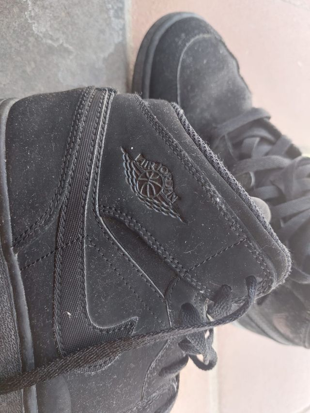 Nike air jordan 1- N.39