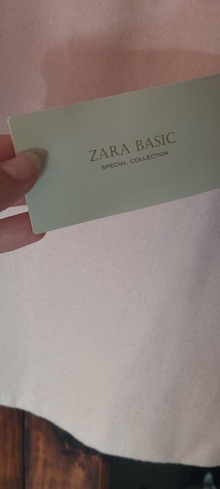 Abrigo rosa con chaleco de pelo nuevo