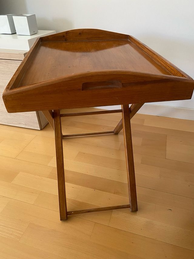 Mesa auxiliar de madera plegable