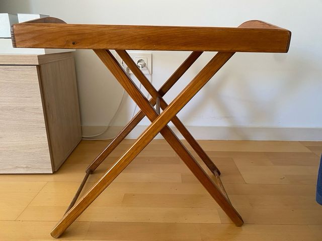 Mesa auxiliar de madera plegable