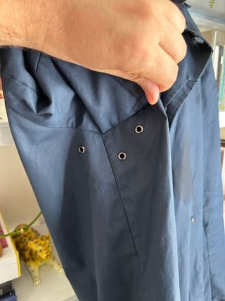 Chaqueta trench impermeable