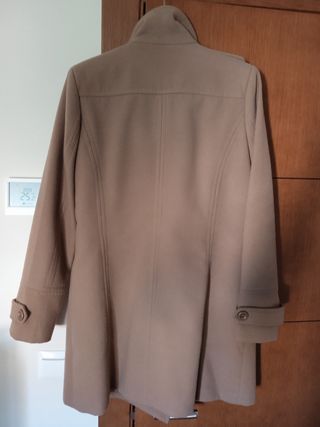 Abrigo juvenil de paño.