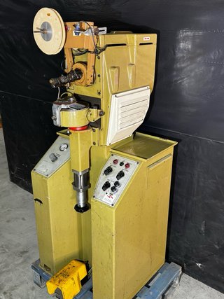 MAQUINA DOBLAR CANTOS/MARCAR/RANURAR