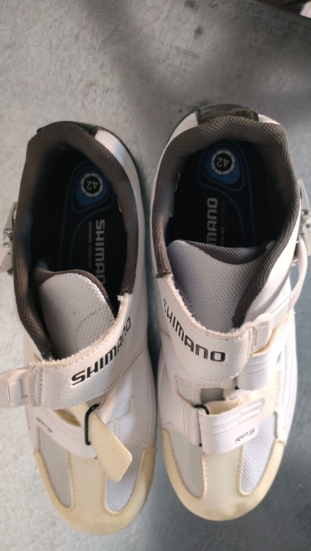 Bambas nuevas de bici carretera Shimano