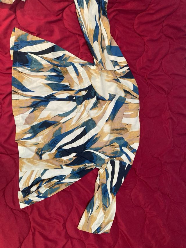 Conjunto chaqueta y pantalón