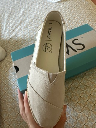 Toms sin estrenar