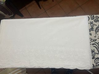 Lenzuolo con federe in cotone ricamo sangallo