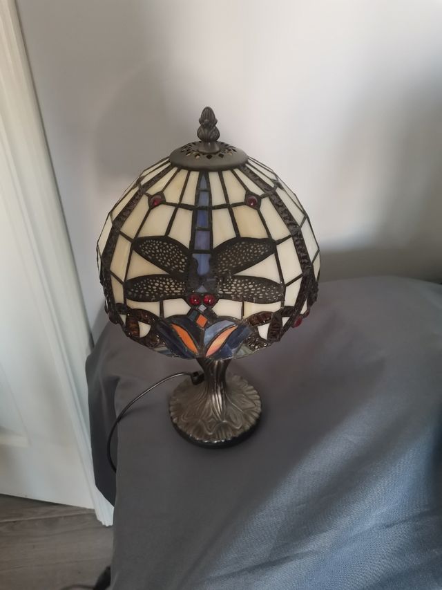 Lampara de mesilla Tiffany