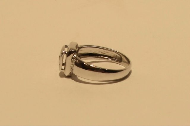 SORTIJA DE ORO BLANCO 18K/3.2Gr