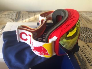 Gafas redbull nieve