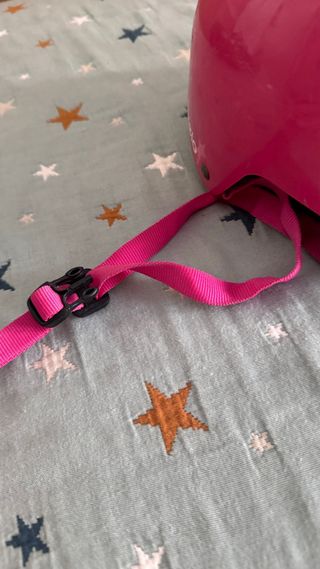 Casco de patinaje en linea