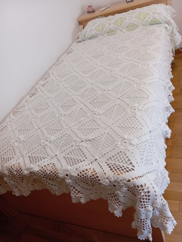 Colcha hecha dé ganchillo
