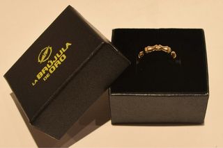 SORTIJA DE ORO 18K/2.4Gr