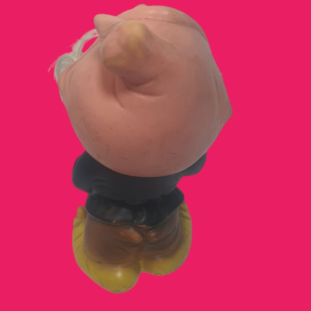 MUÑECO DE GOMA ENANITO BLANCANIEVES FAMOSA FERRARI