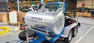 EQUIPO ARRASTRADO DE SUCCION Y LIMPIEZA