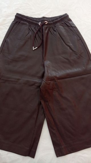 Pantalón de cuero