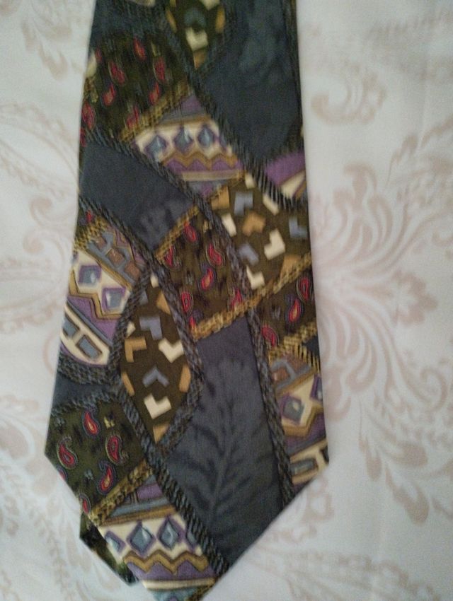 Tre cravatte di seta