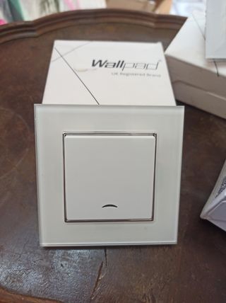 Interruptor de luz de 1 unidad con LED blanco