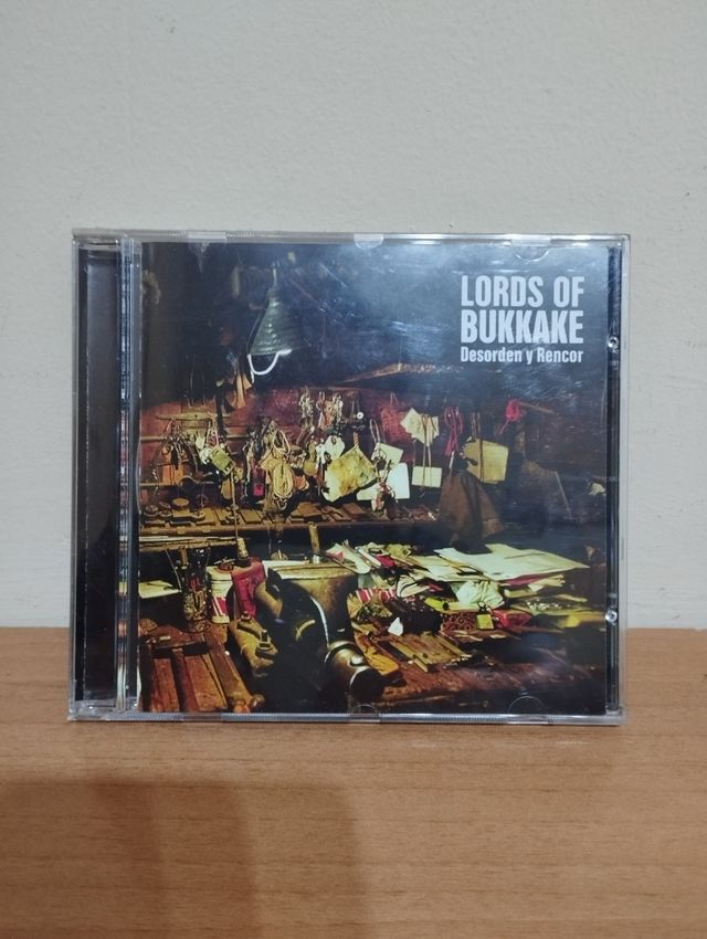 Lords of Bukake "Desorden y Rencor"