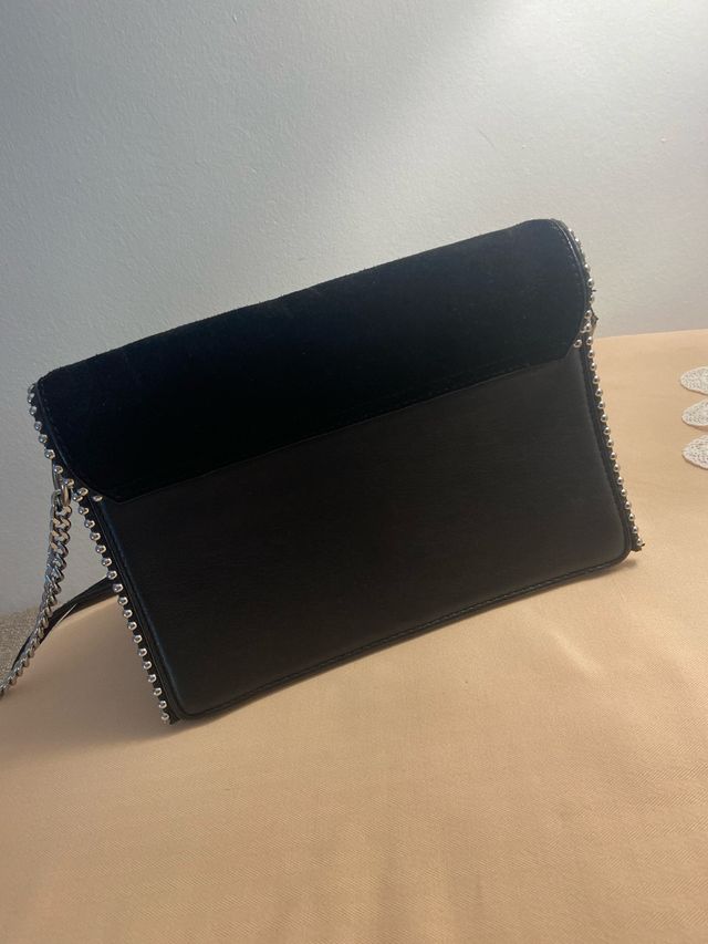 Bolso de piel negro 